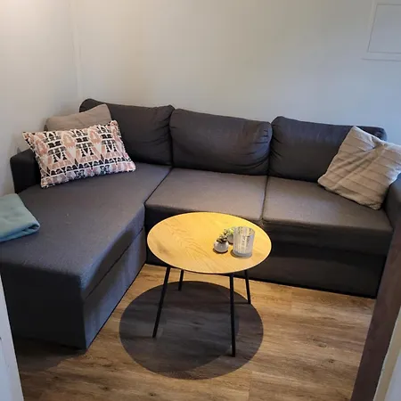 Hybelleilighet - Privat - No Parking *