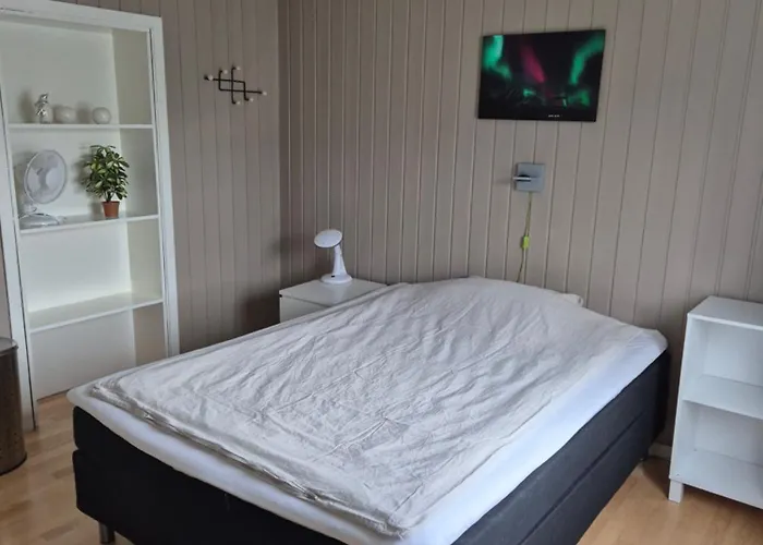 Apartamento Hybelleilighet - Privat - No Parking